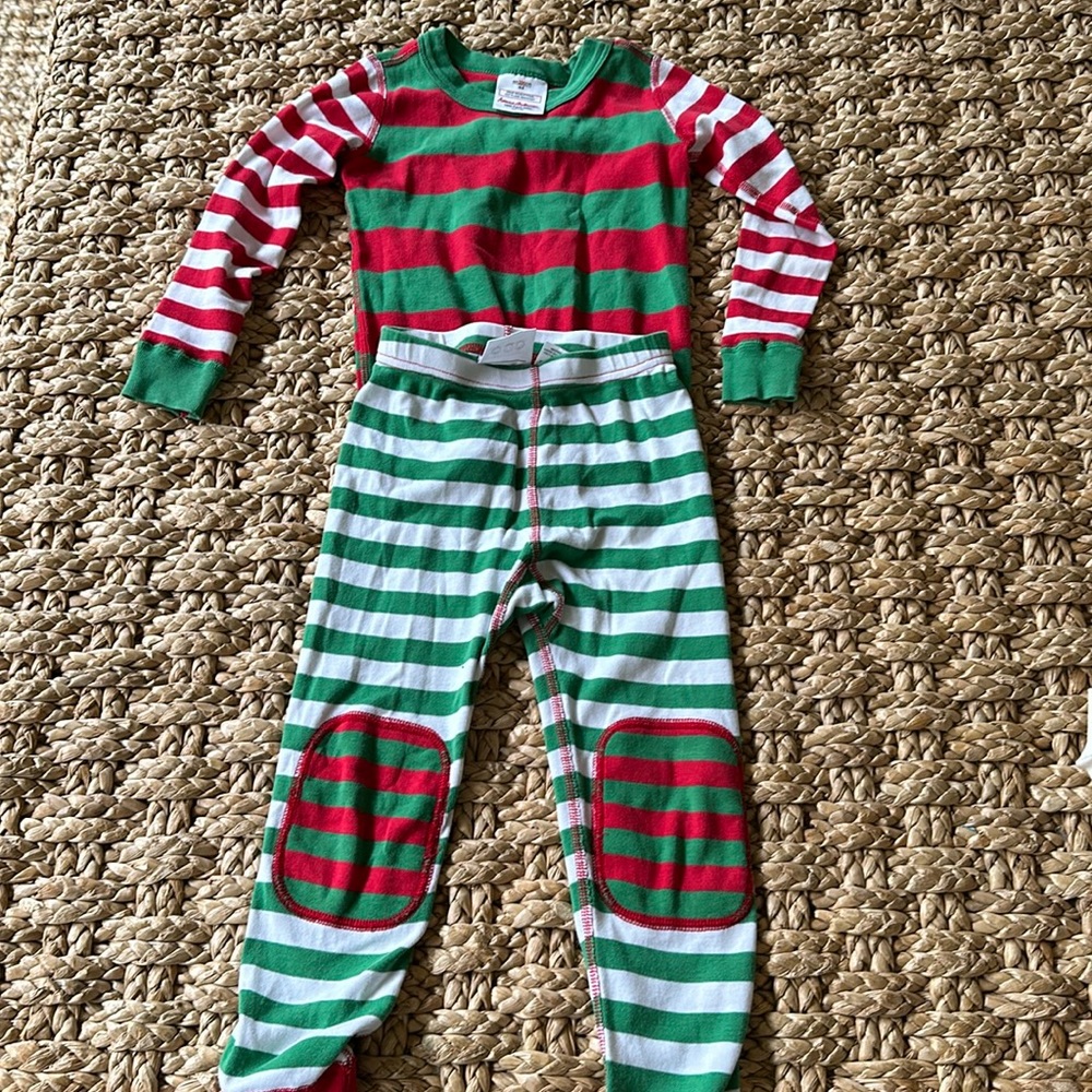 Hanna Andersson - 100 cm / 4 T Red and green striped long sleeve pant Jammies